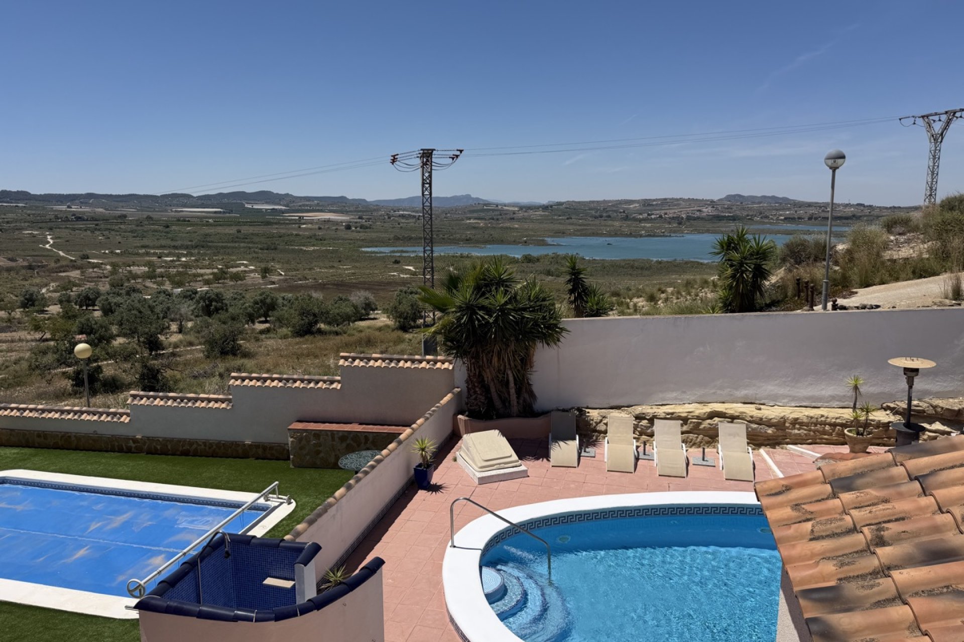 Resale - Villa - Torremendo
