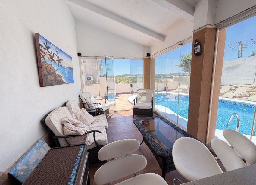 Resale - Villa - Torremendo