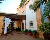 Resale - Villa - Torrevieja - Aguas Nuevas II