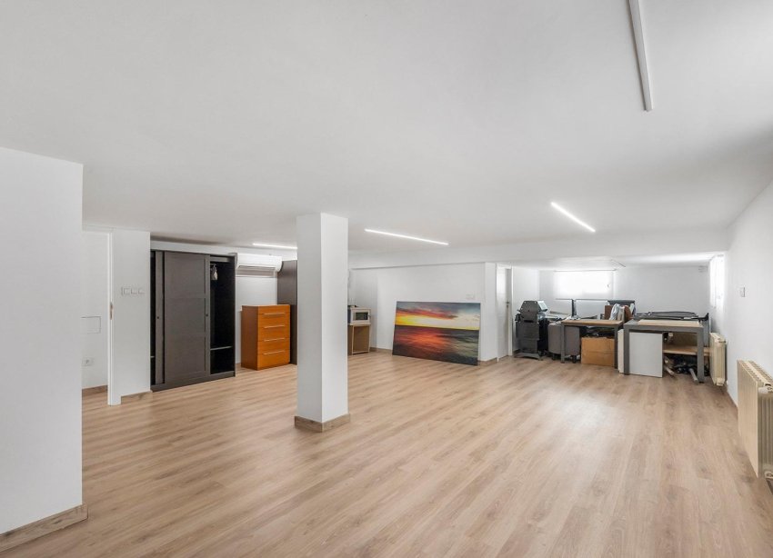 Resale - Villa - Torrevieja - Aguas Nuevas