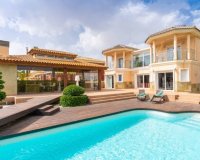 Resale - Villa - Torrevieja - Aguas Nuevas
