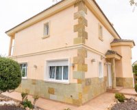 Resale - Villa - Torrevieja - Aguas Nuevas