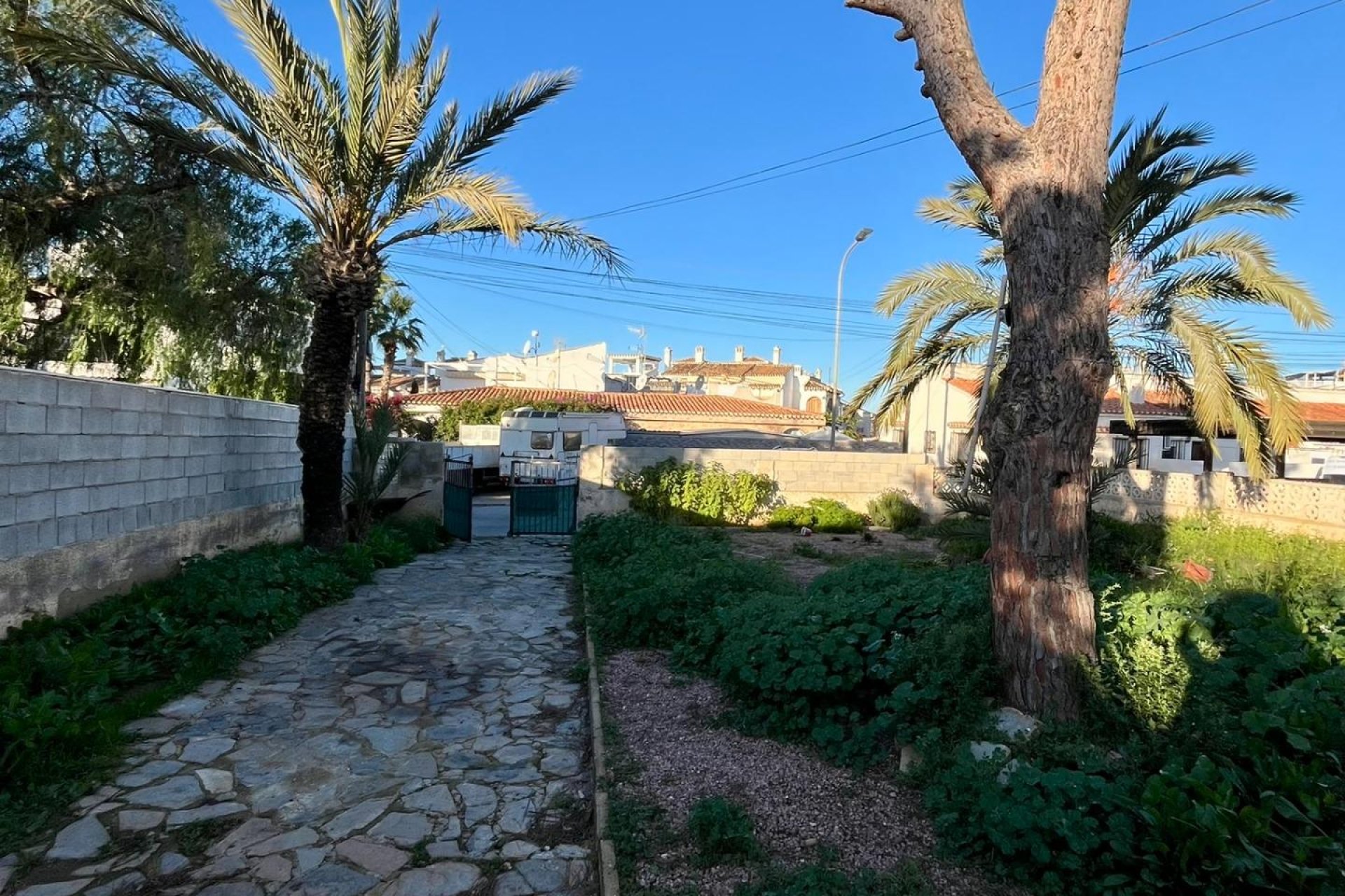 Resale - Villa - Torrevieja - Aguas Nuevas