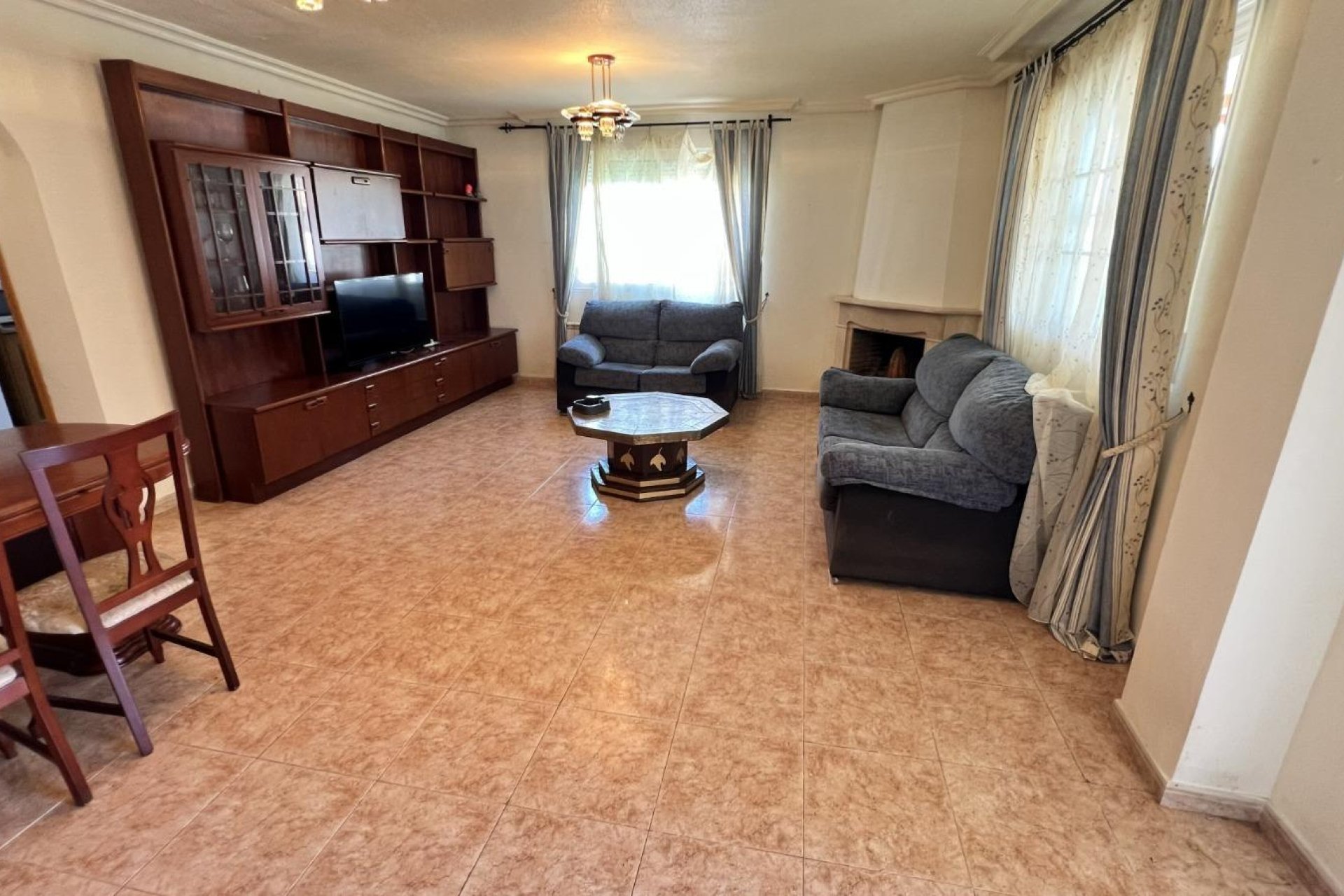 Resale - Villa - Torrevieja - Aguas Nuevas