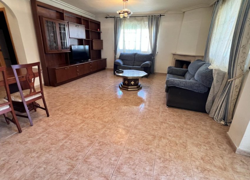 Resale - Villa - Torrevieja - Aguas Nuevas