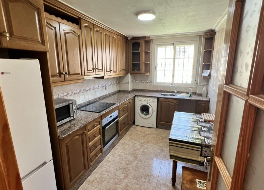 Resale - Villa - Torrevieja - Aguas Nuevas