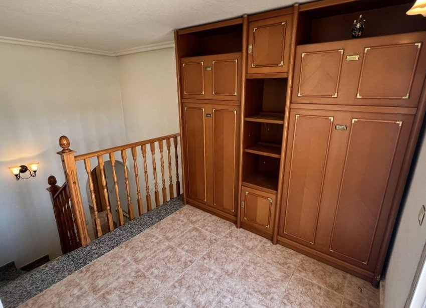Resale - Villa - Torrevieja - Aguas Nuevas