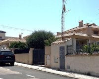 Resale - Villa - Torrevieja - Aguas Nuevas