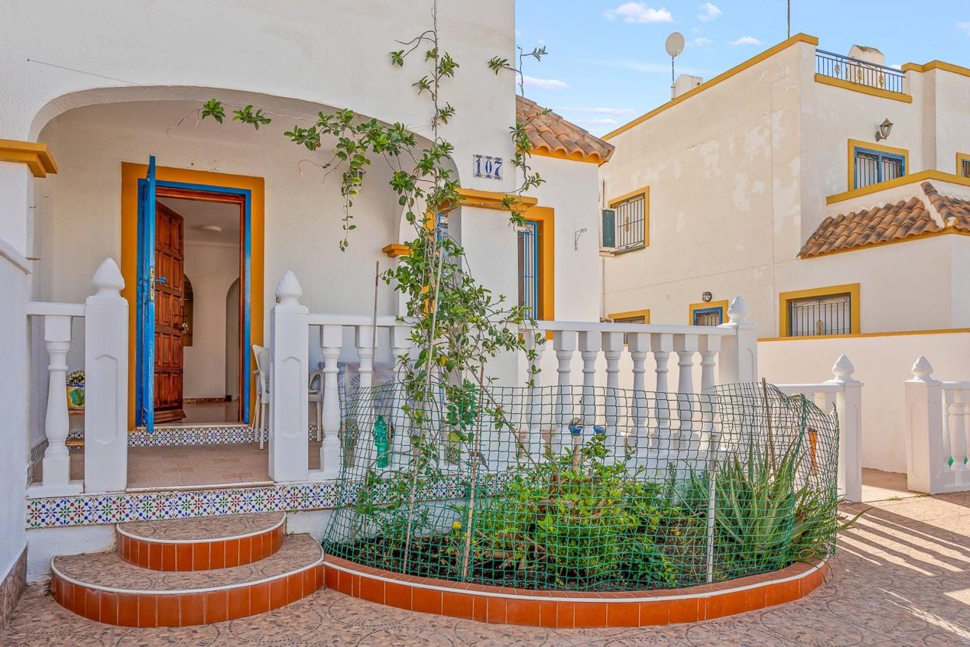 Resale - Villa - Torrevieja - Centro