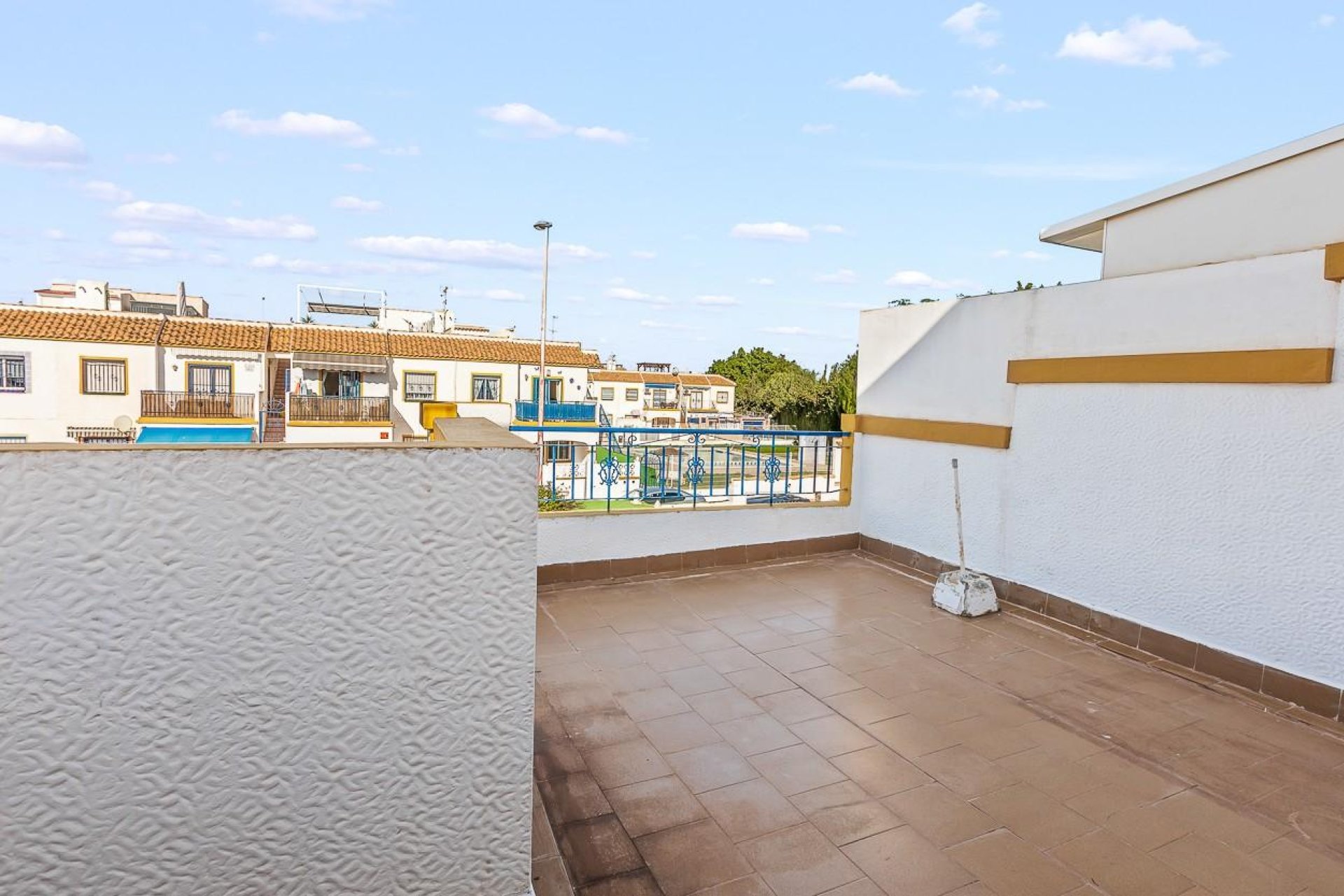 Resale - Villa - Torrevieja - Centro