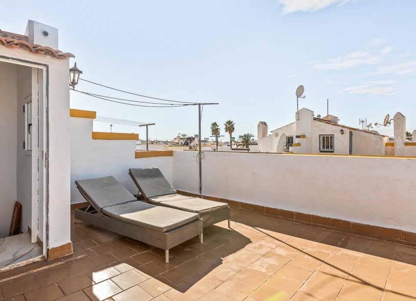 Resale - Villa - Torrevieja - Centro