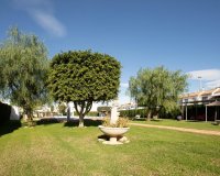 Resale - Villa - Torrevieja - Centro