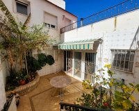 Resale - Villa - Torrevieja - Centro