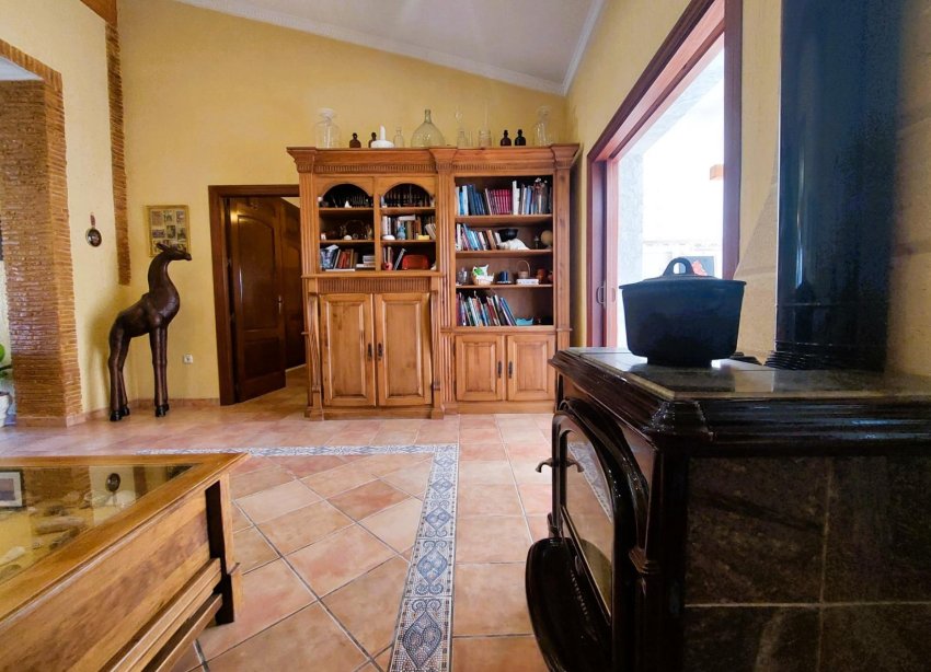 Resale - Villa - Torrevieja - Centro