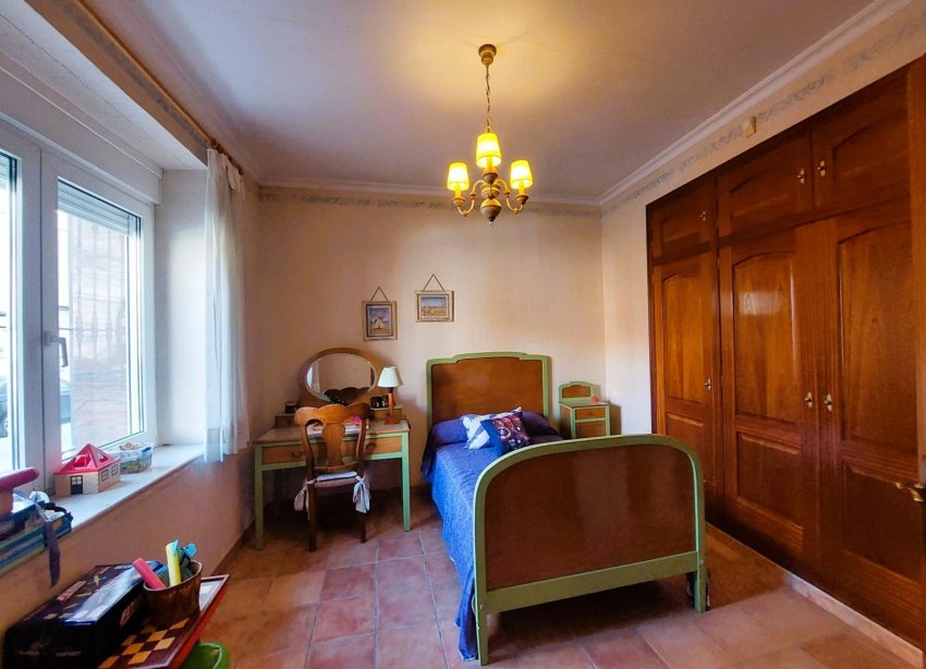 Resale - Villa - Torrevieja - Centro