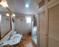 Resale - Villa - Torrevieja - Centro