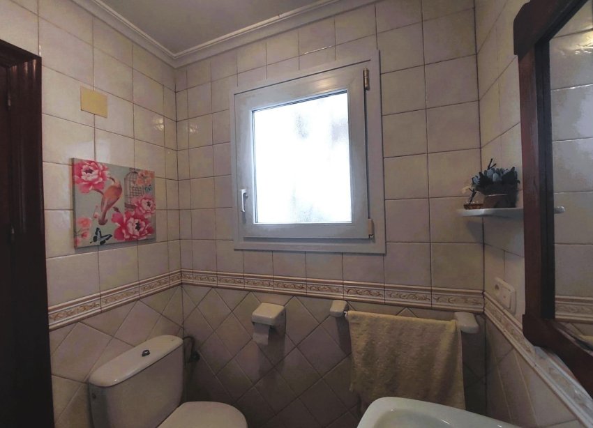 Resale - Villa - Torrevieja - Centro