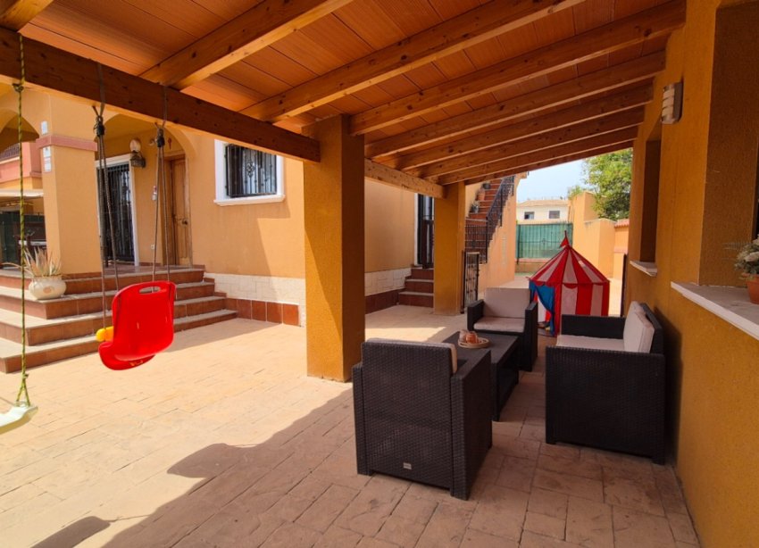 Resale - Villa - Torrevieja - Costa Blanca
