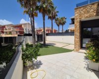 Resale - Villa - Torrevieja - Costa Blanca