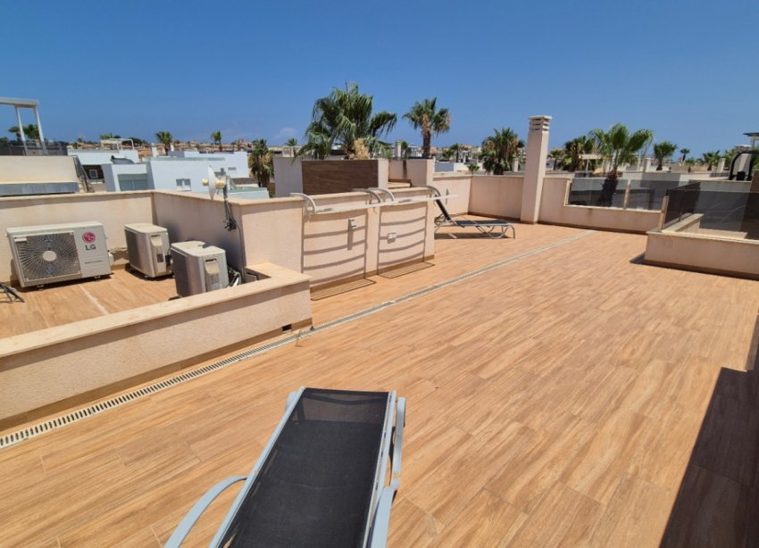 Resale - Villa - Torrevieja - Costa Blanca
