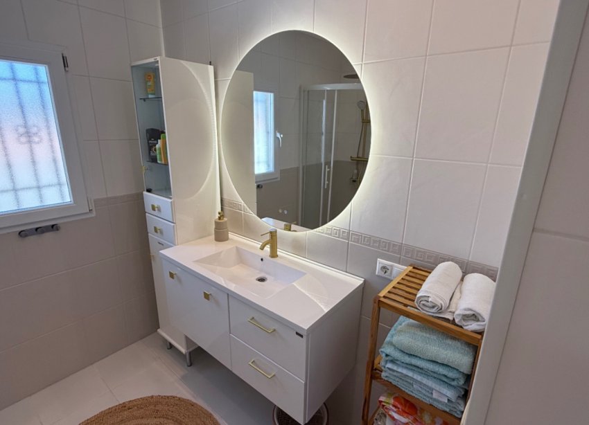 Resale - Villa - Torrevieja - Costa Blanca