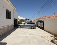 Resale - Villa - Torrevieja - Costa Blanca