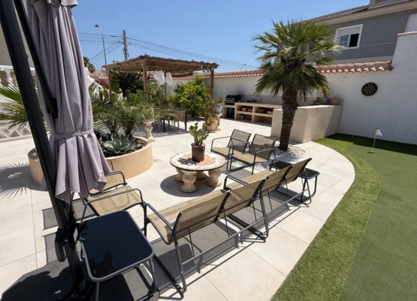 Resale - Villa - Torrevieja - Costa Blanca