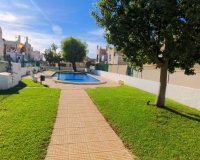 Resale - Villa - Torrevieja - Doña ines