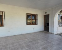 Resale - Villa - Torrevieja - El Chaparal