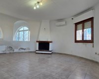 Resale - Villa - Torrevieja - El Chaparal