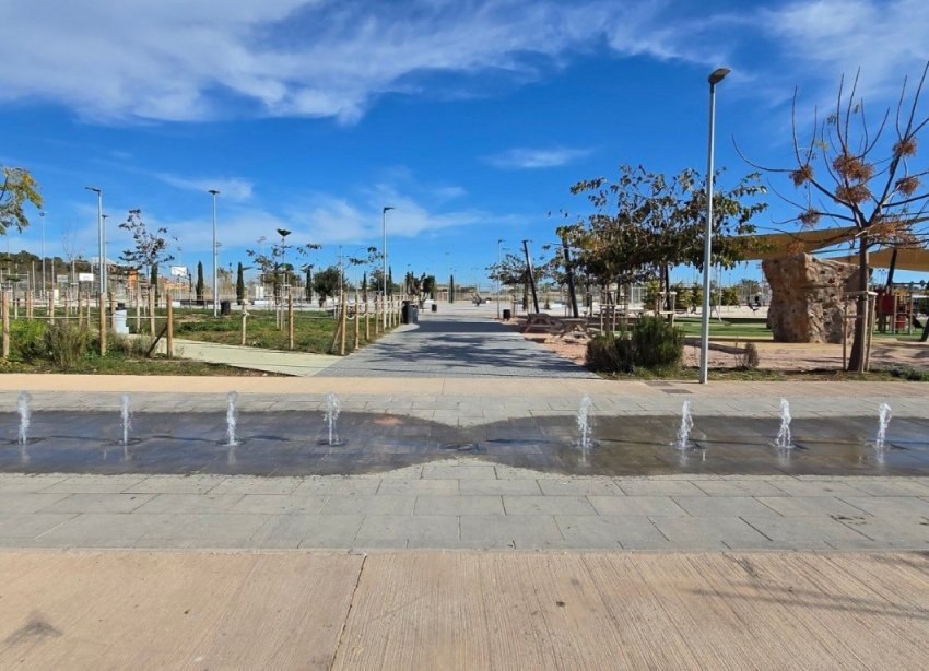 Resale - Villa - Torrevieja - El Chaparal