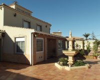 Resale - Villa - Torrevieja - El Chaparral