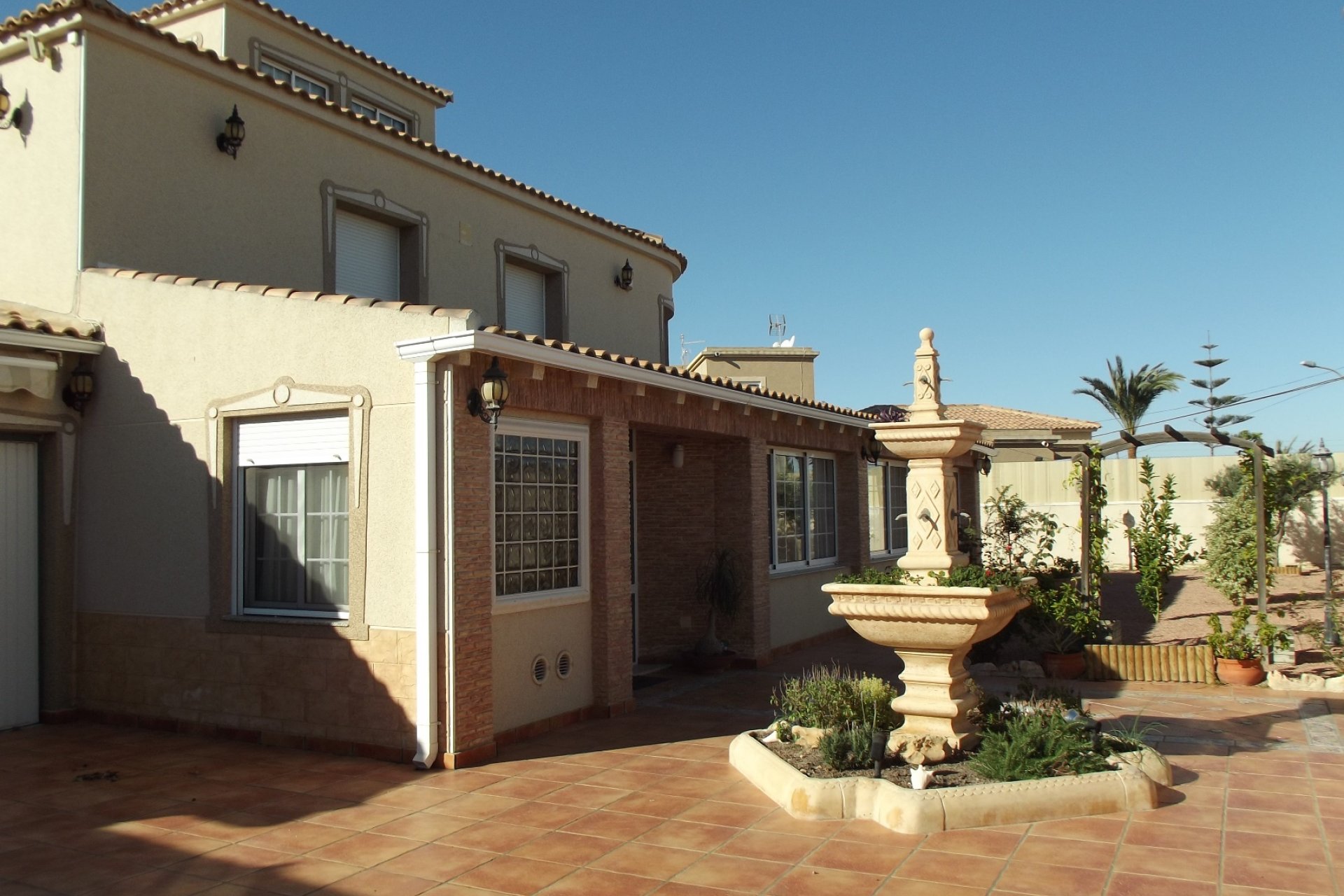 Resale - Villa - Torrevieja - El Chaparral