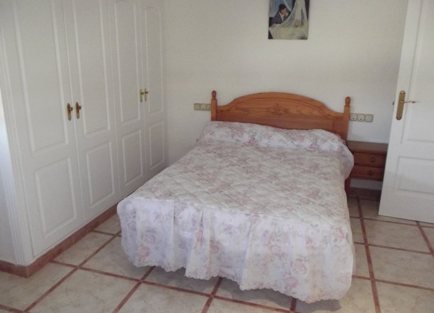 Resale - Villa - Torrevieja - El Chaparral