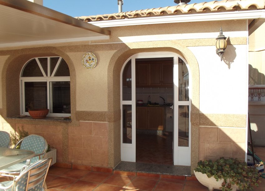 Resale - Villa - Torrevieja - El Chaparral