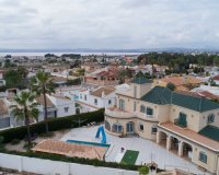 Resale - Villa - Torrevieja - El Chaparral