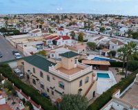 Resale - Villa - Torrevieja - El Chaparral