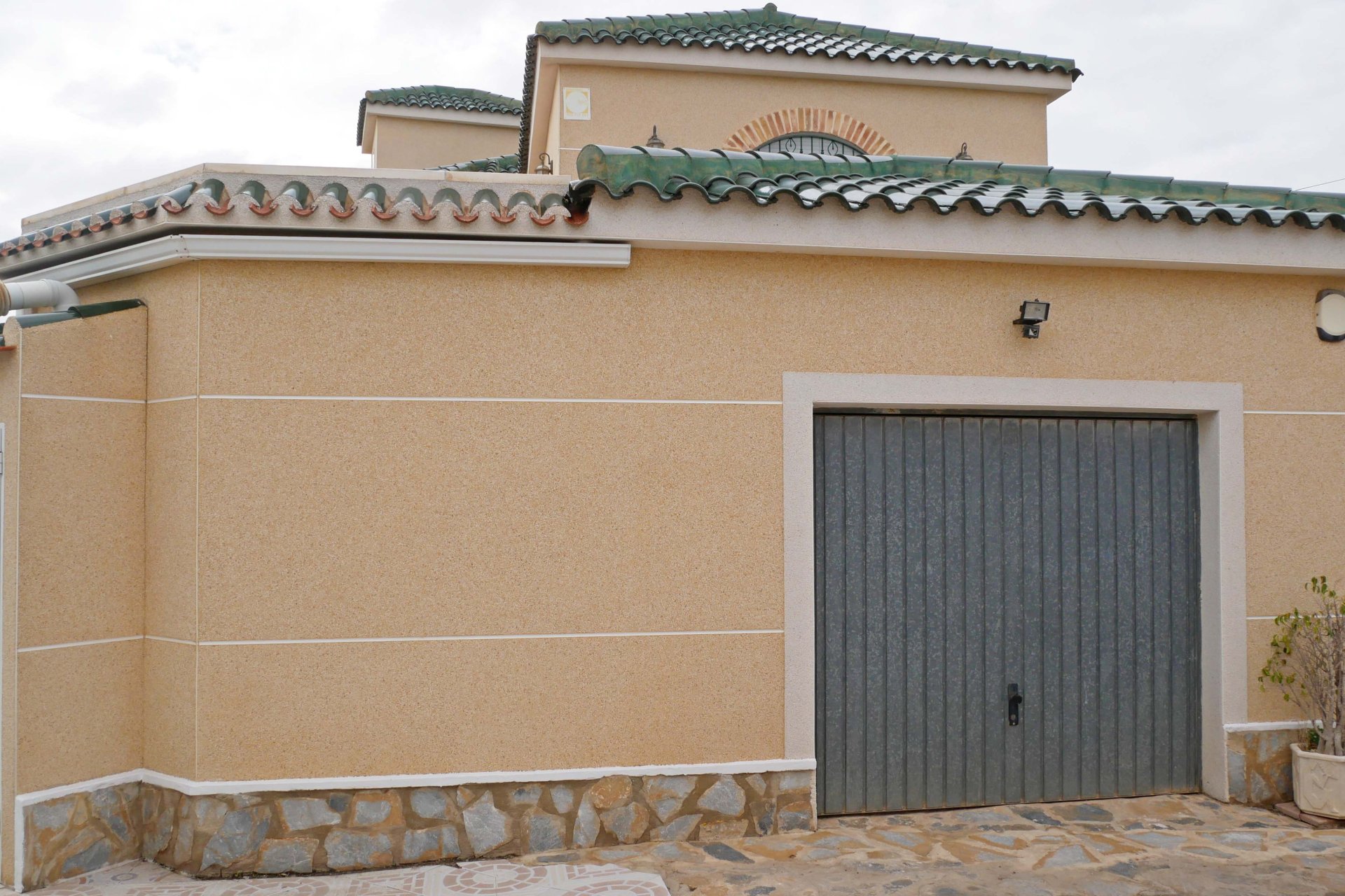 Resale - Villa - Torrevieja - El Chaparral