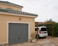 Resale - Villa - Torrevieja - El Chaparral