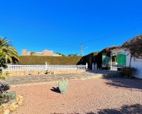 Resale - Villa - Torrevieja - El Chaparral