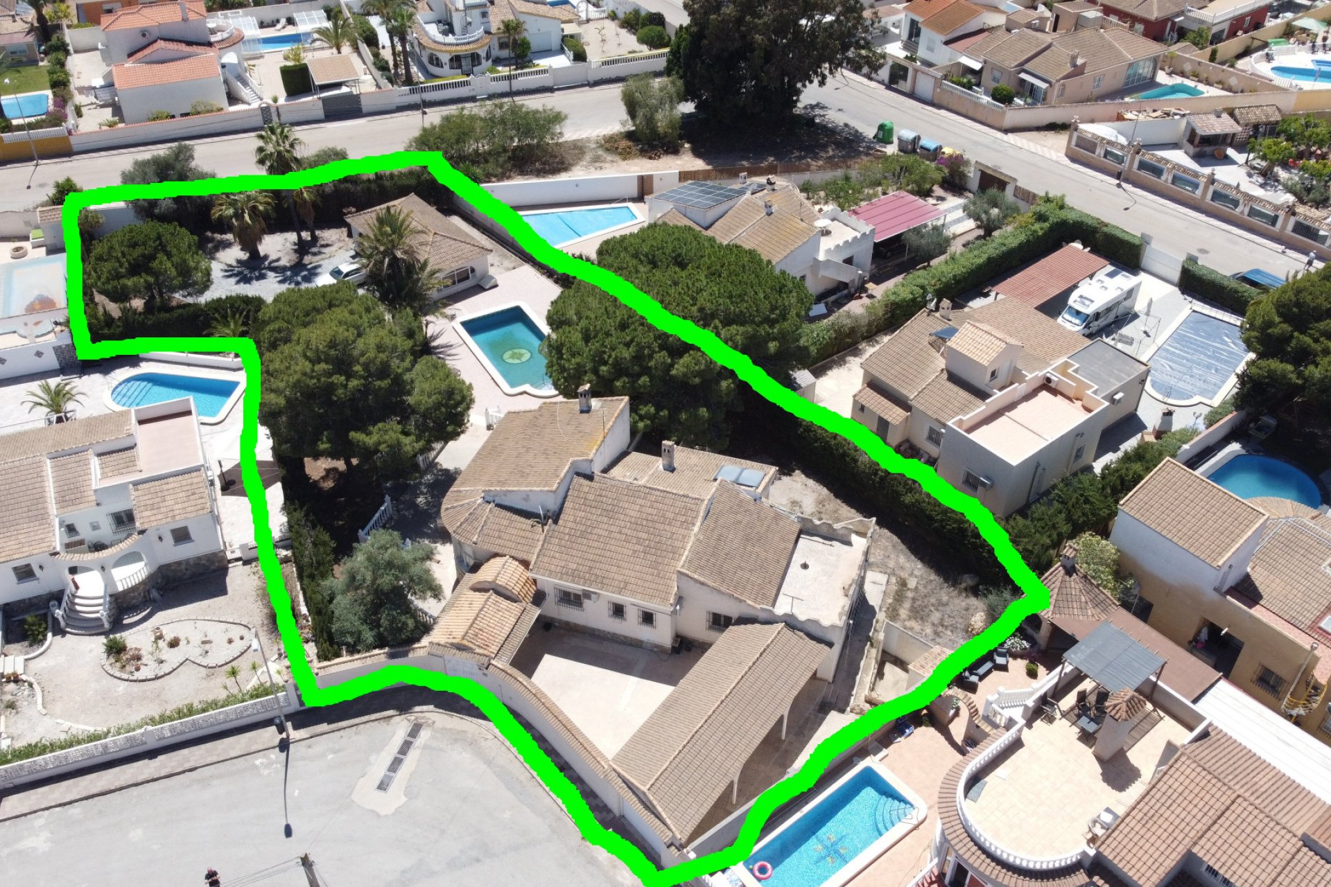 Resale - Villa - Torrevieja - El Chaparral