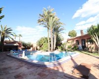 Resale - Villa - Torrevieja - El chaparral