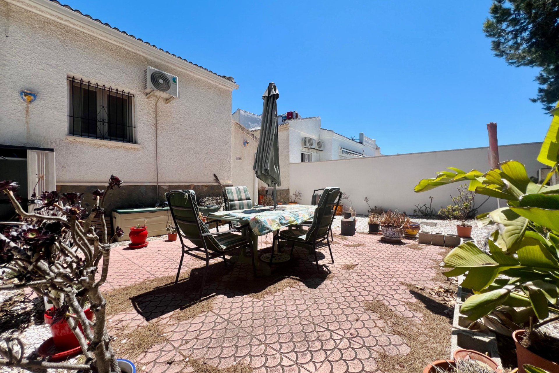 Resale - Villa - Torrevieja - El Chaparral