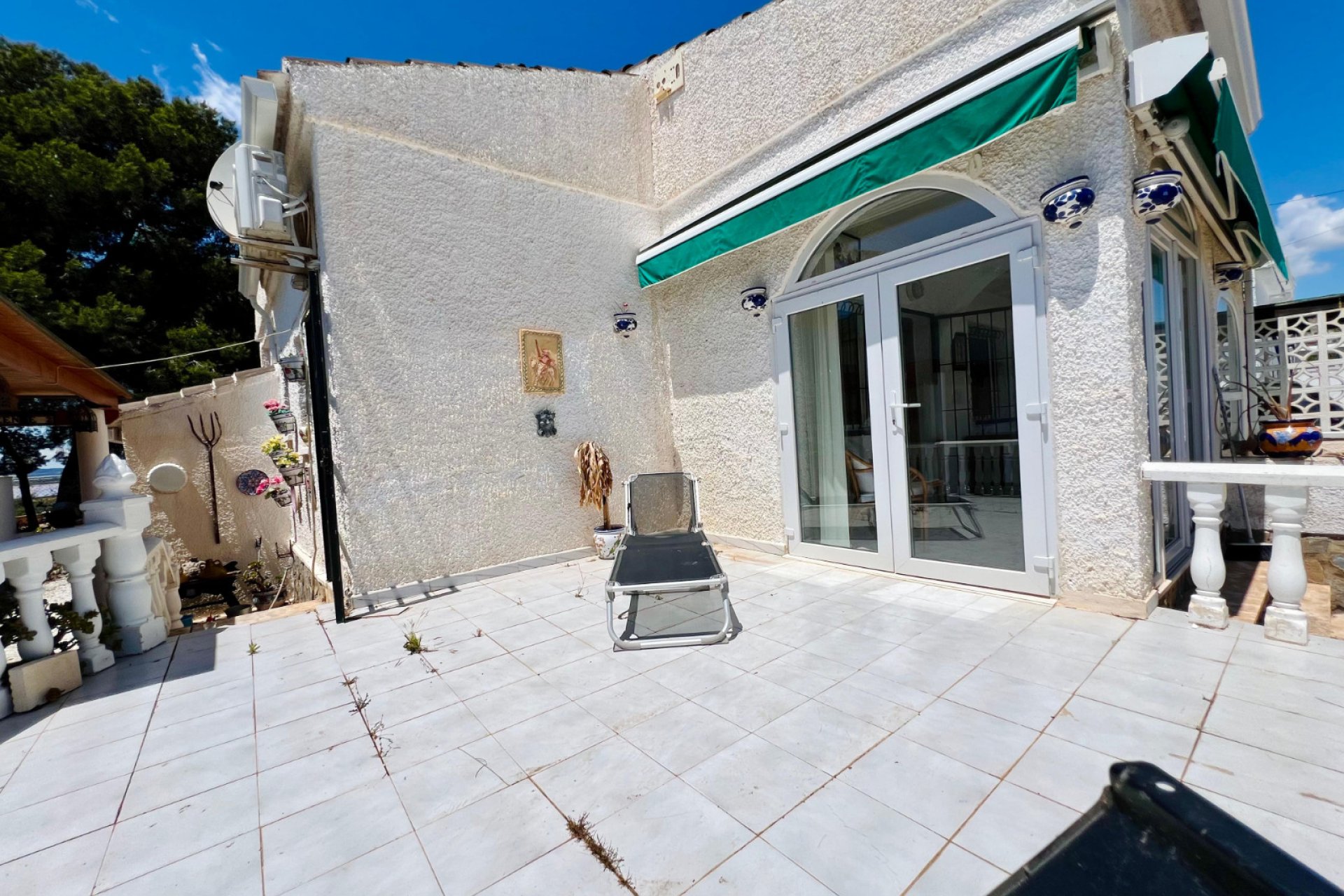 Resale - Villa - Torrevieja - El Chaparral