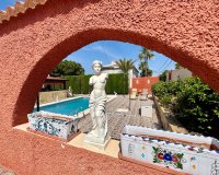 Resale - Villa - Torrevieja - El Chaparral