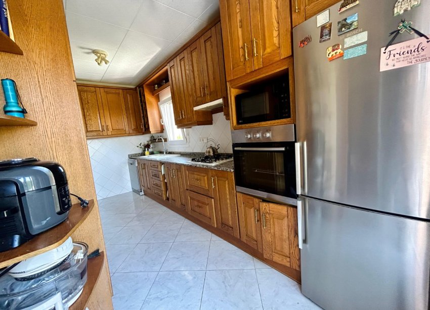 Resale - Villa - Torrevieja - El Chaparral