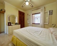 Resale - Villa - Torrevieja - El Chaparral