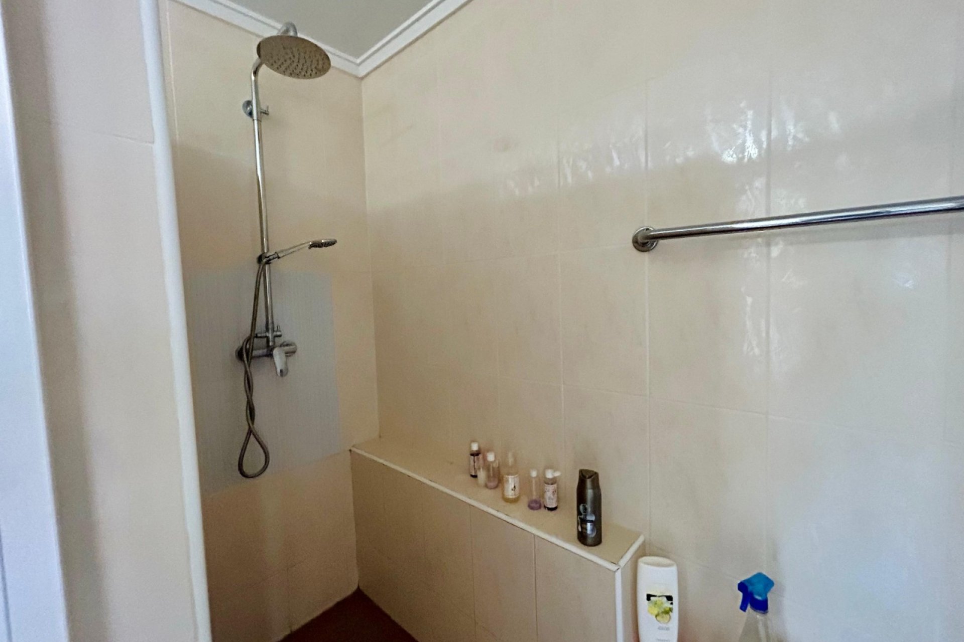 Resale - Villa - Torrevieja - El Chaparral