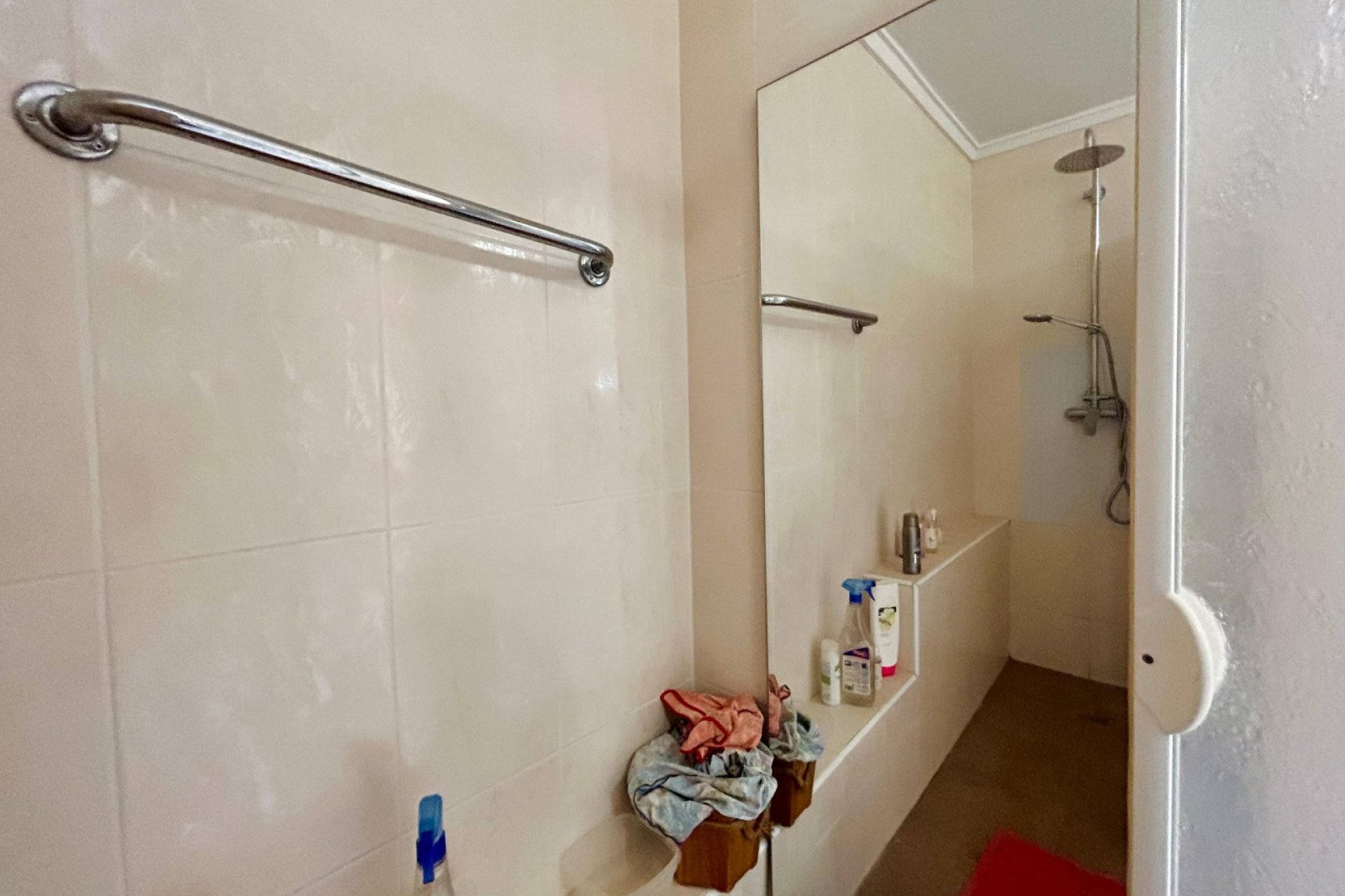 Resale - Villa - Torrevieja - El Chaparral