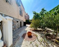 Resale - Villa - Torrevieja - El Chaparral